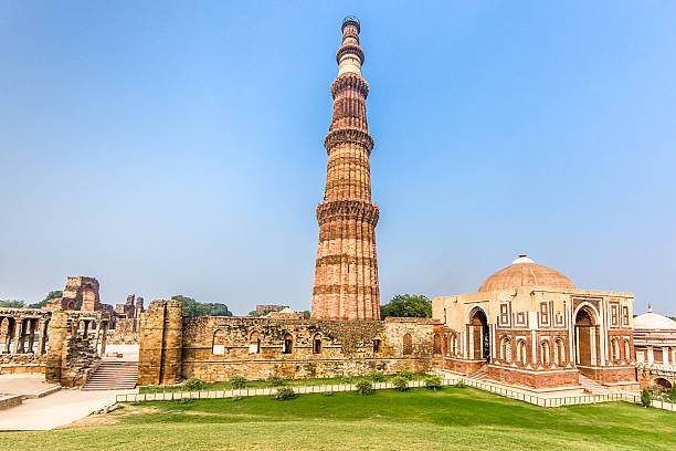 Qutub Minar: Timings and Ticket Prices for Visitors