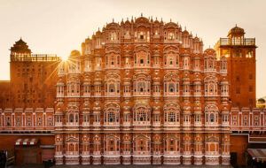 Witness the Magnificence of the Hawa Mahal in Jaipur